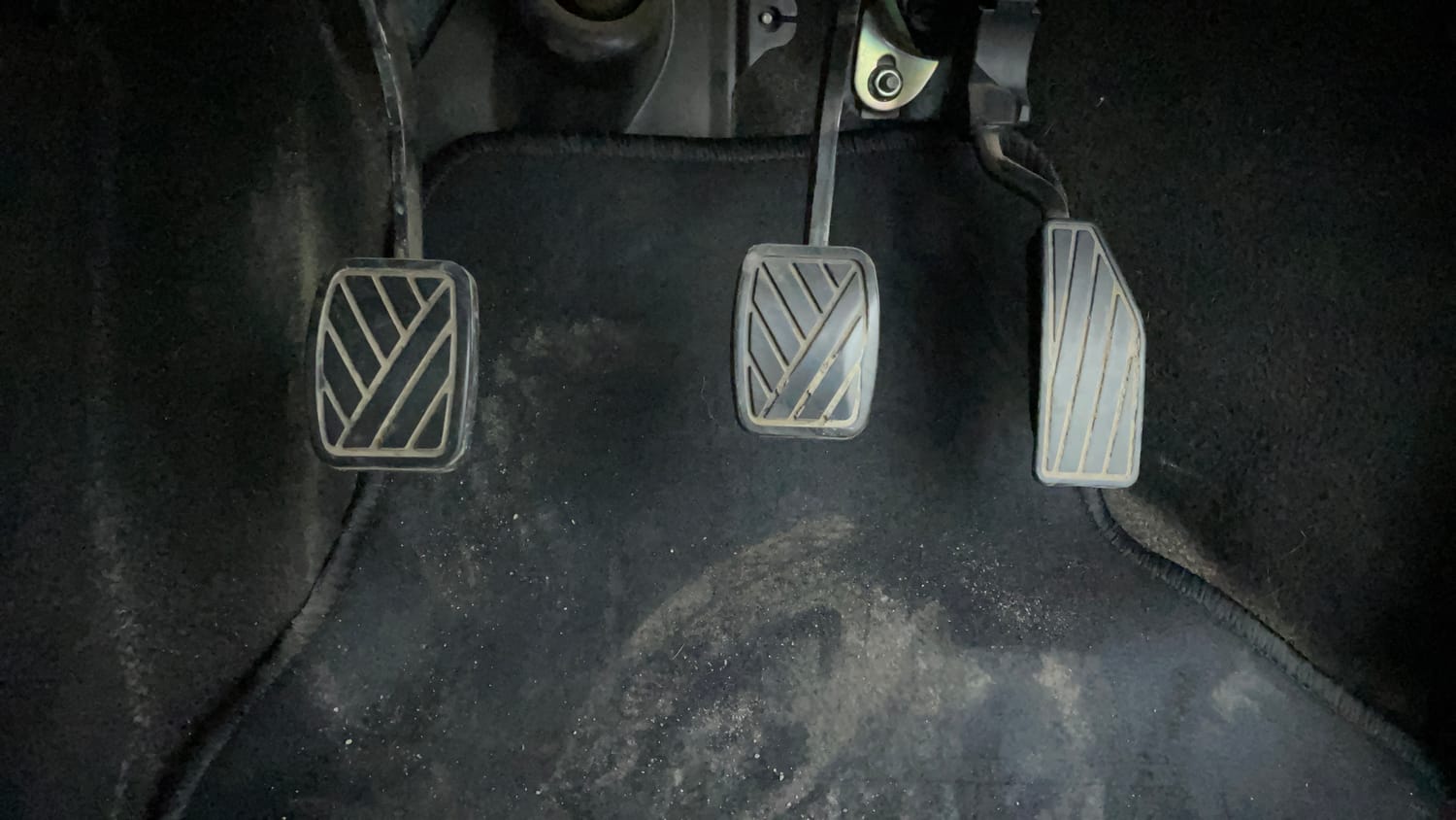 Used 2019 Maruti Suzuki Wagon R VXi 1.2 Petrol Manual interior PEDALS VIEW