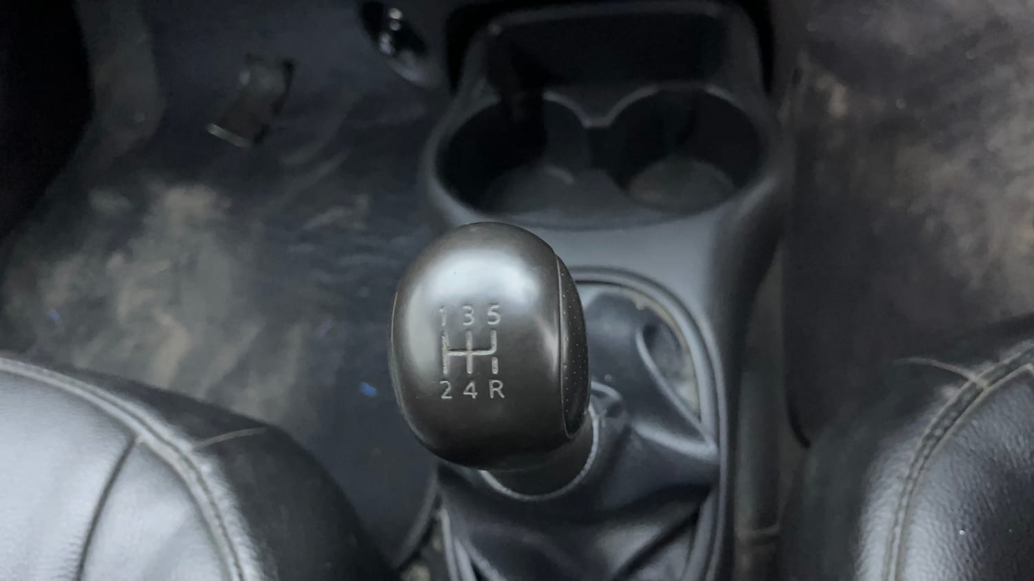 Used 2018 Nissan Sunny XE D Diesel Manual interior GEAR  KNOB VIEW