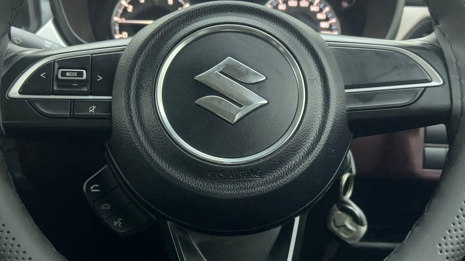 Used 2024 Maruti Suzuki Fronx Delta Plus 1.2L AGS Petrol Automatic top_features Steering mounted controls
