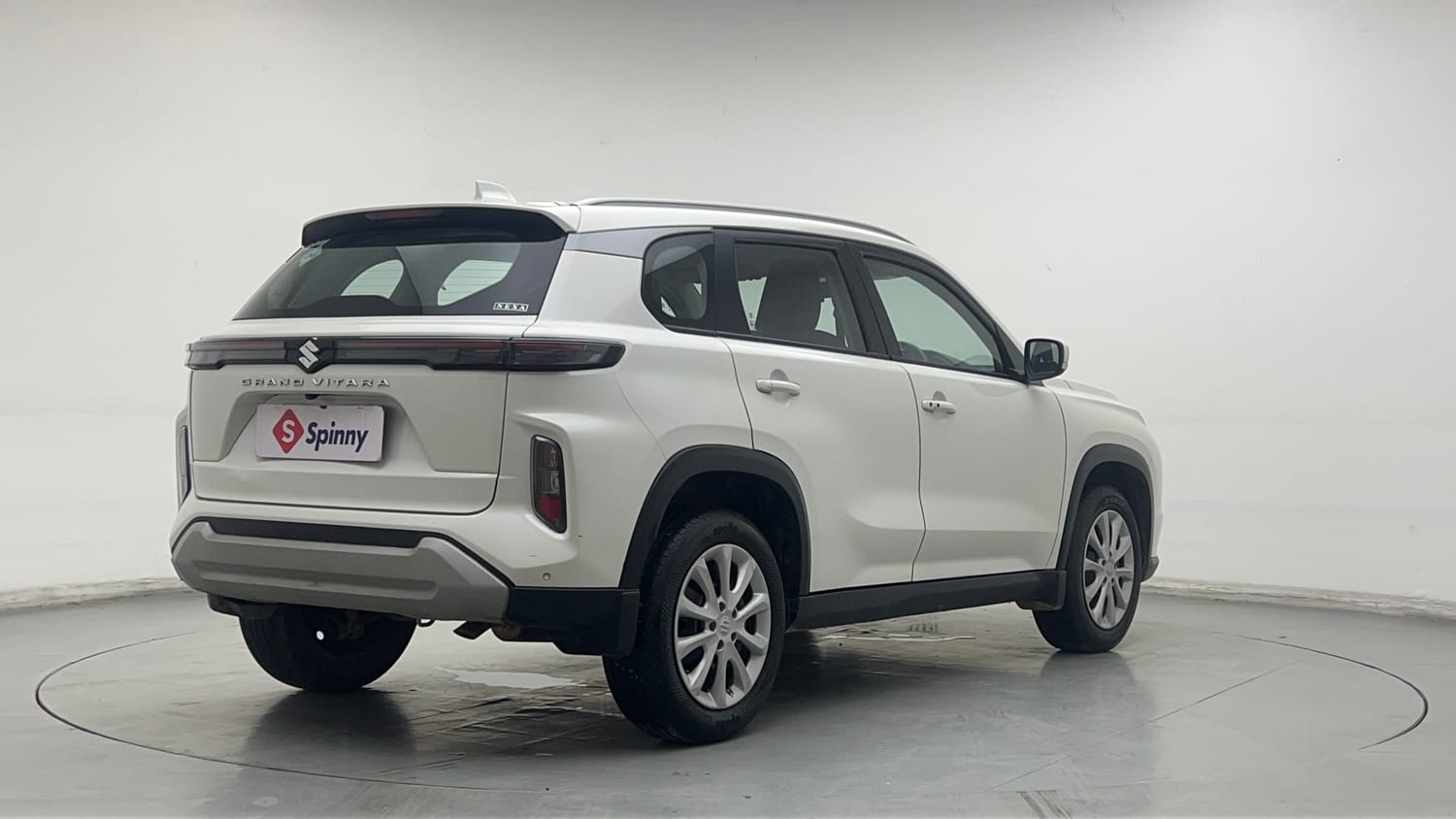 Used 2025 Maruti Suzuki Grand Vitara Delta CNG Cng Manual exterior RIGHT REAR CORNER VIEW