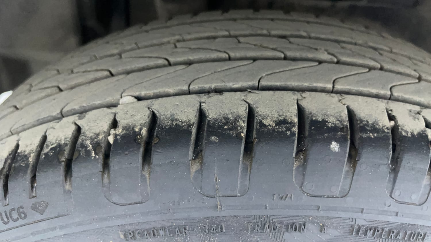 Used 2018 Maruti Suzuki Dzire ZXi Plus AMT Petrol Automatic tyres RIGHT REAR TYRE TREAD VIEW