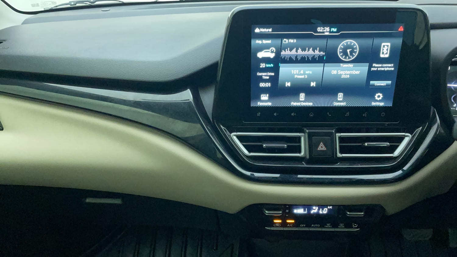 Used 2023 Toyota Glanza V AMT Petrol Automatic interior MUSIC SYSTEM & AC CONTROL VIEW