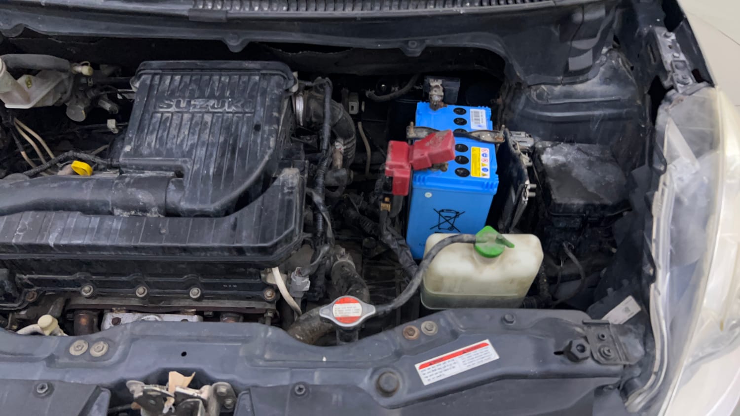 Used 2016 Maruti Suzuki Ertiga ZXI Petrol Manual engine ENGINE LEFT SIDE VIEW