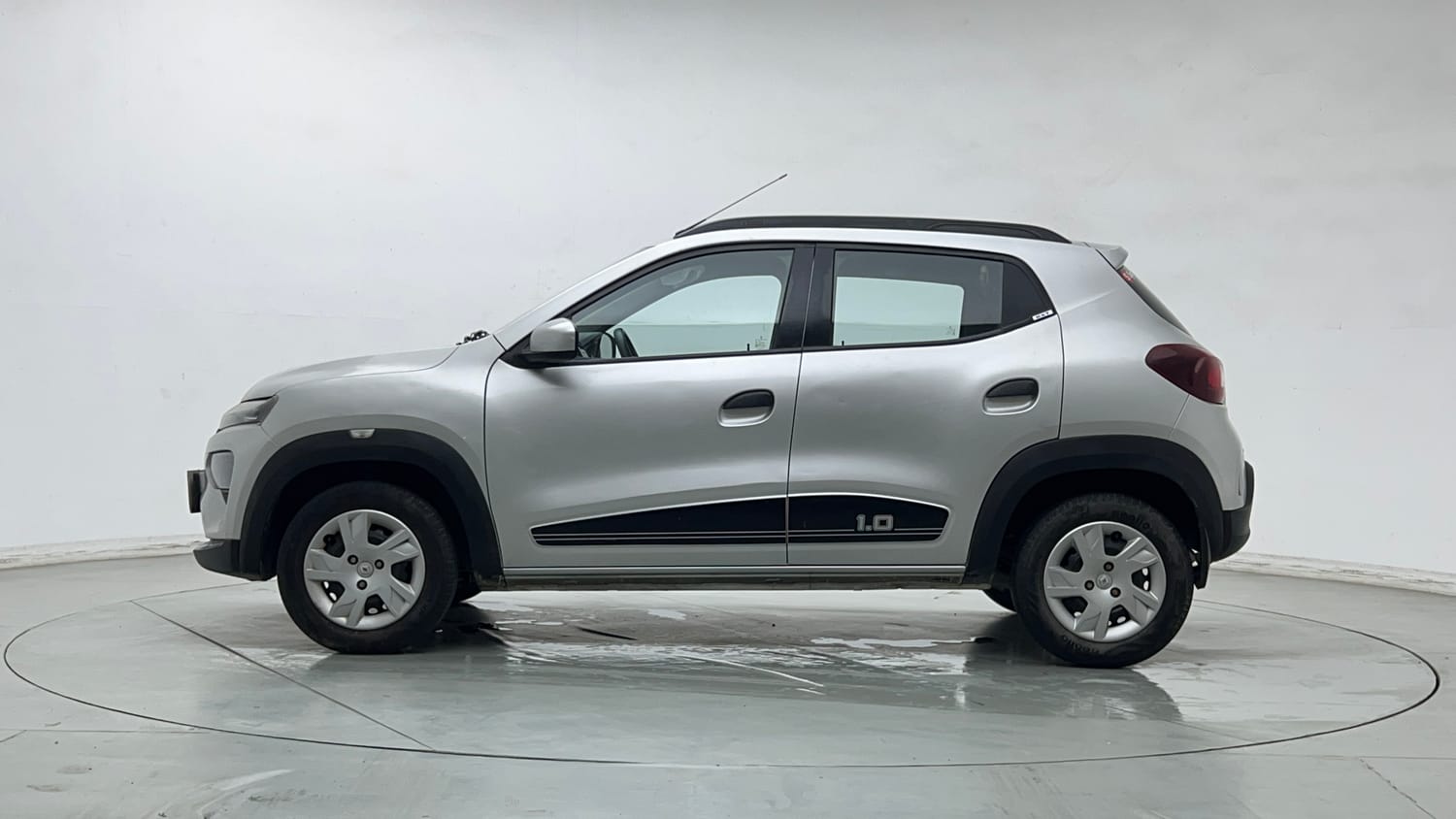 Used 2021 Renault Kwid RXT 1.0 (O) Petrol Manual exterior LEFT SIDE VIEW