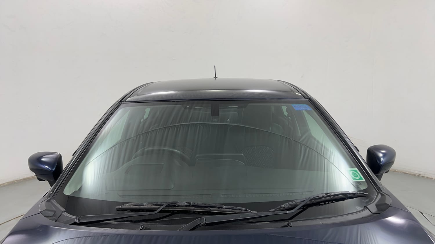 Used 2022 Maruti Suzuki Baleno Alpha AGS Petrol Automatic exterior FRONT WINDSHIELD VIEW