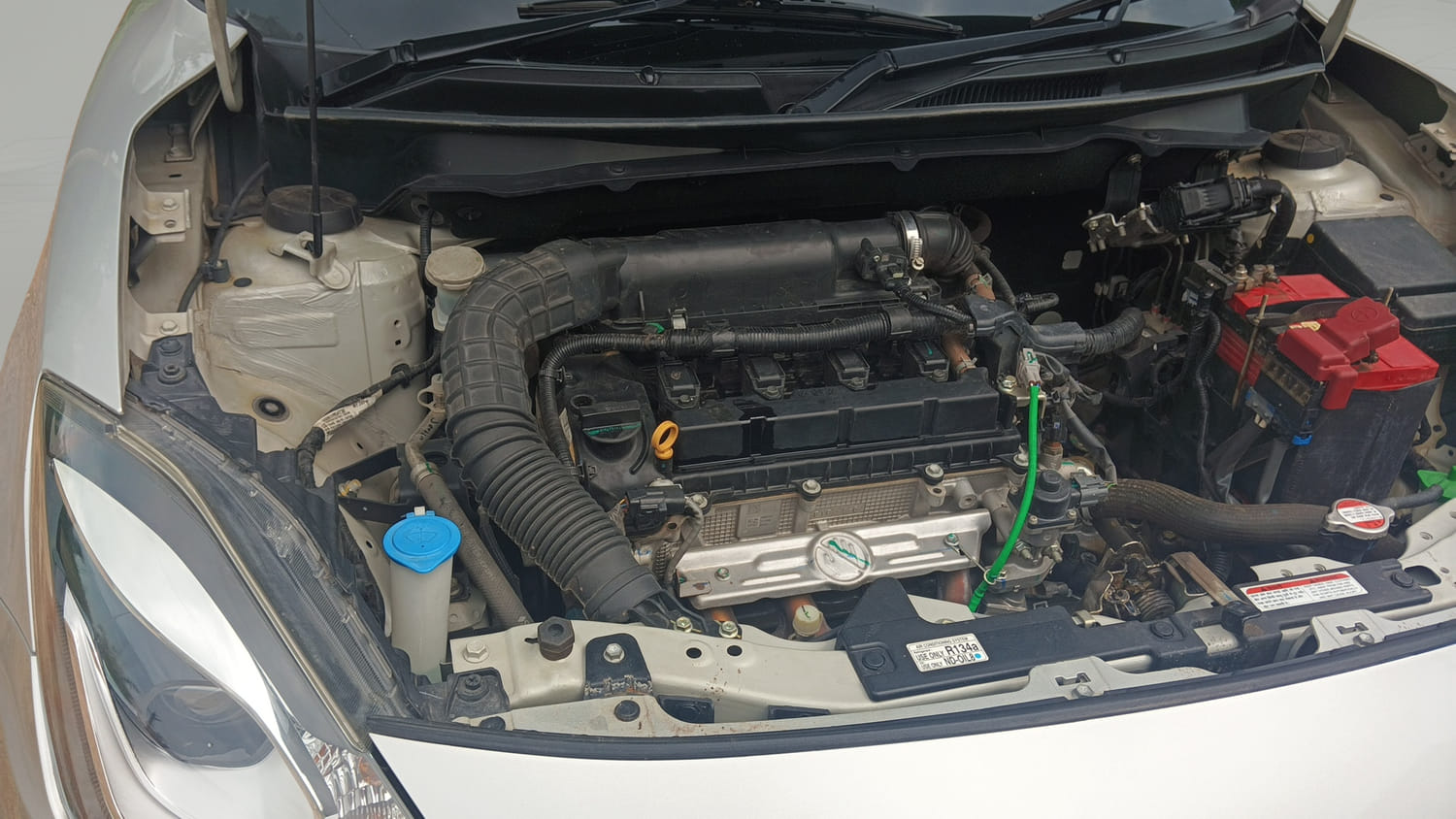 Used 2021 Maruti Suzuki Swift ZXi Plus Petrol Manual engine ENGINE RIGHT SIDE VIEW