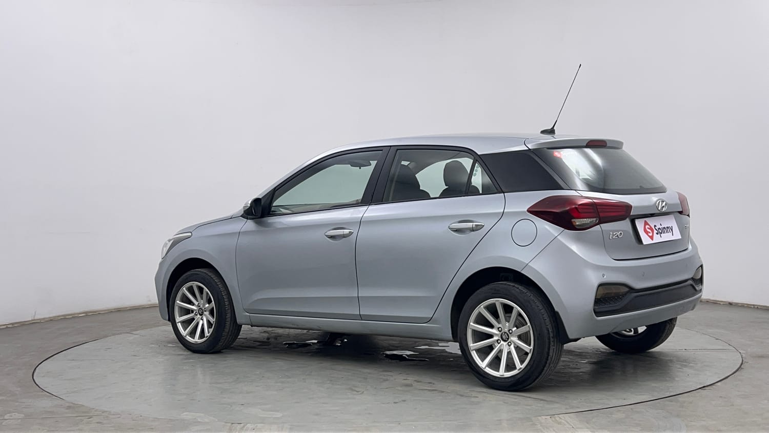 Used 2020 Hyundai Elite i20 Sportz Plus 1.2 Petrol Manual exterior LEFT REAR CORNER VIEW