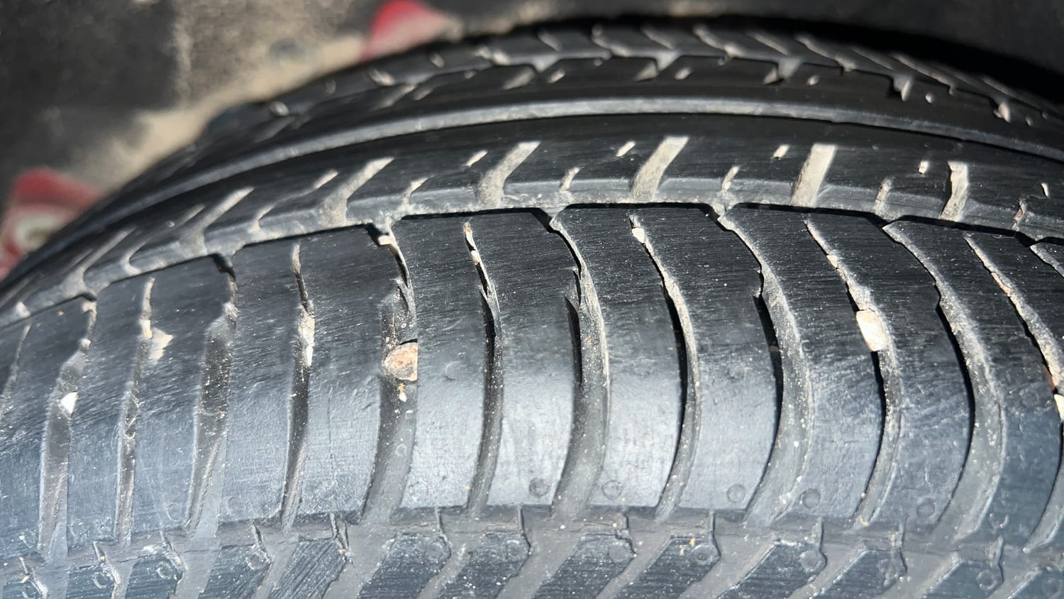 Used 2018 Ford EcoSport Titanium 1.5L TDCi Diesel Manual tyres LEFT REAR TYRE TREAD VIEW
