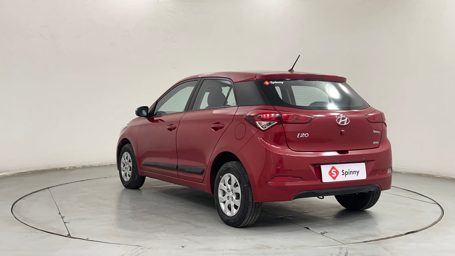 Used 2015 Hyundai Elite i20 Sportz 1.2 Petrol Manual exterior LEFT REAR CORNER VIEW