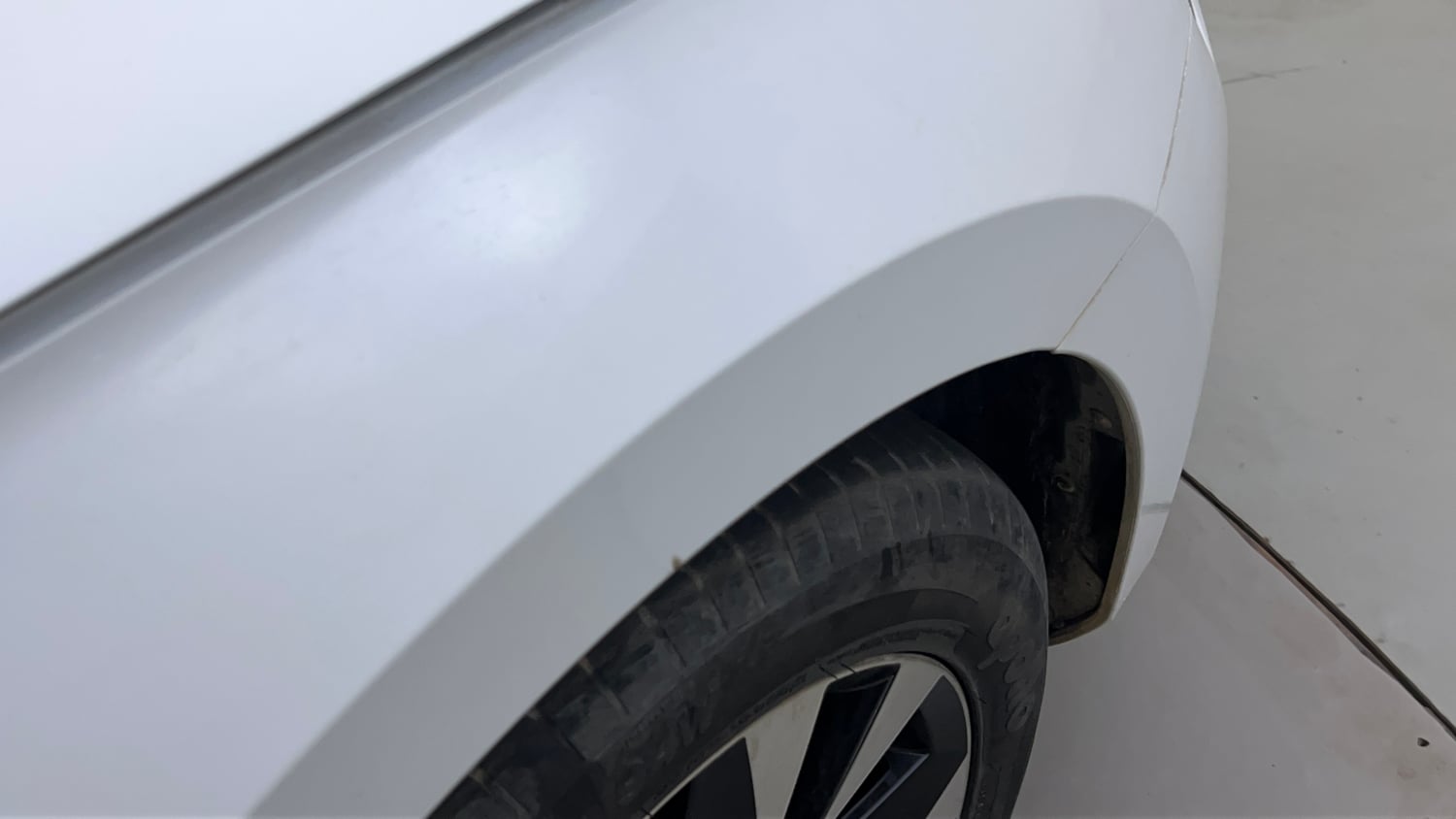 Used 2020 Skoda Superb L&K AT Petrol Automatic dents MINOR SCRATCH