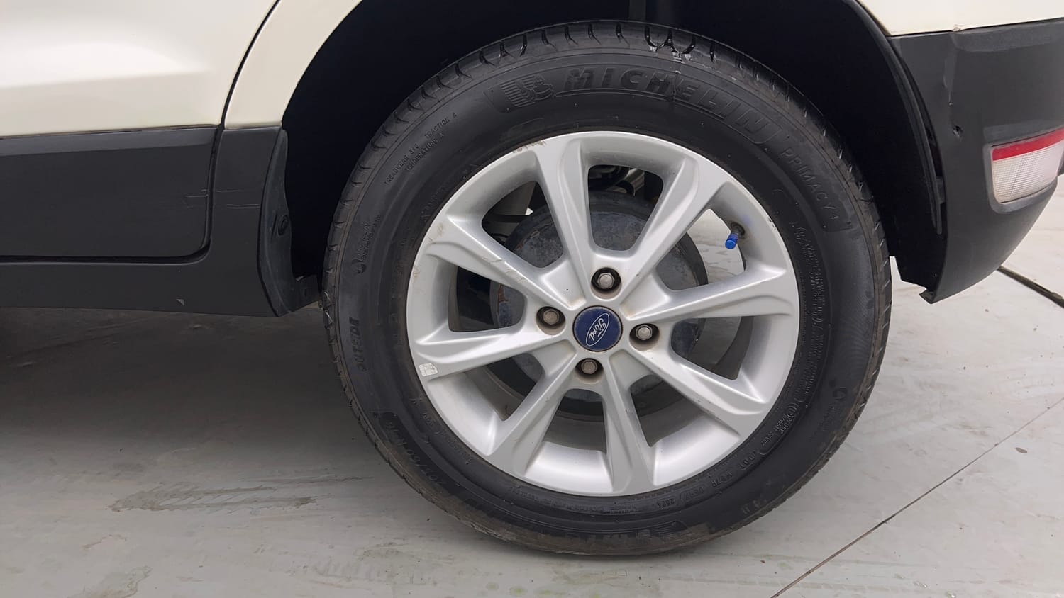 Used 2021 Ford EcoSport Titanium 1.5L Ti-VCT Petrol Manual tyres LEFT REAR TYRE RIM VIEW