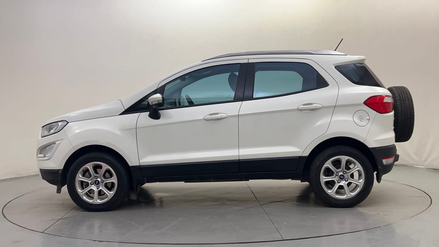 Used 2021 Ford EcoSport Titanium Plus 1.5L Ti-VCT AT Petrol Automatic exterior LEFT SIDE VIEW