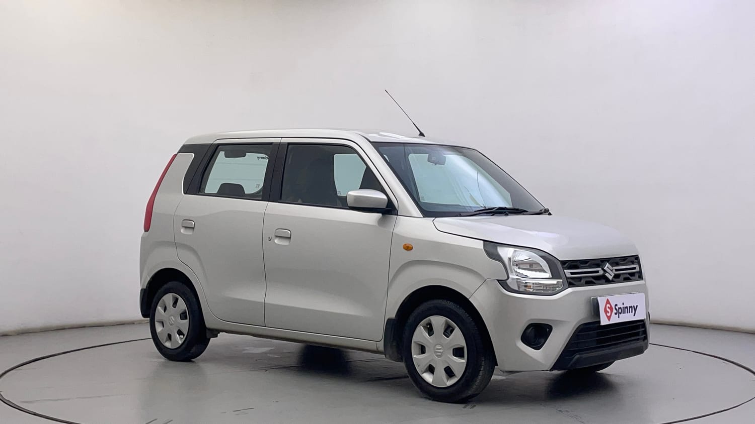 Used 2019 Maruti Suzuki Wagon R VXi 1.2 Petrol Manual exterior RIGHT FRONT CORNER VIEW