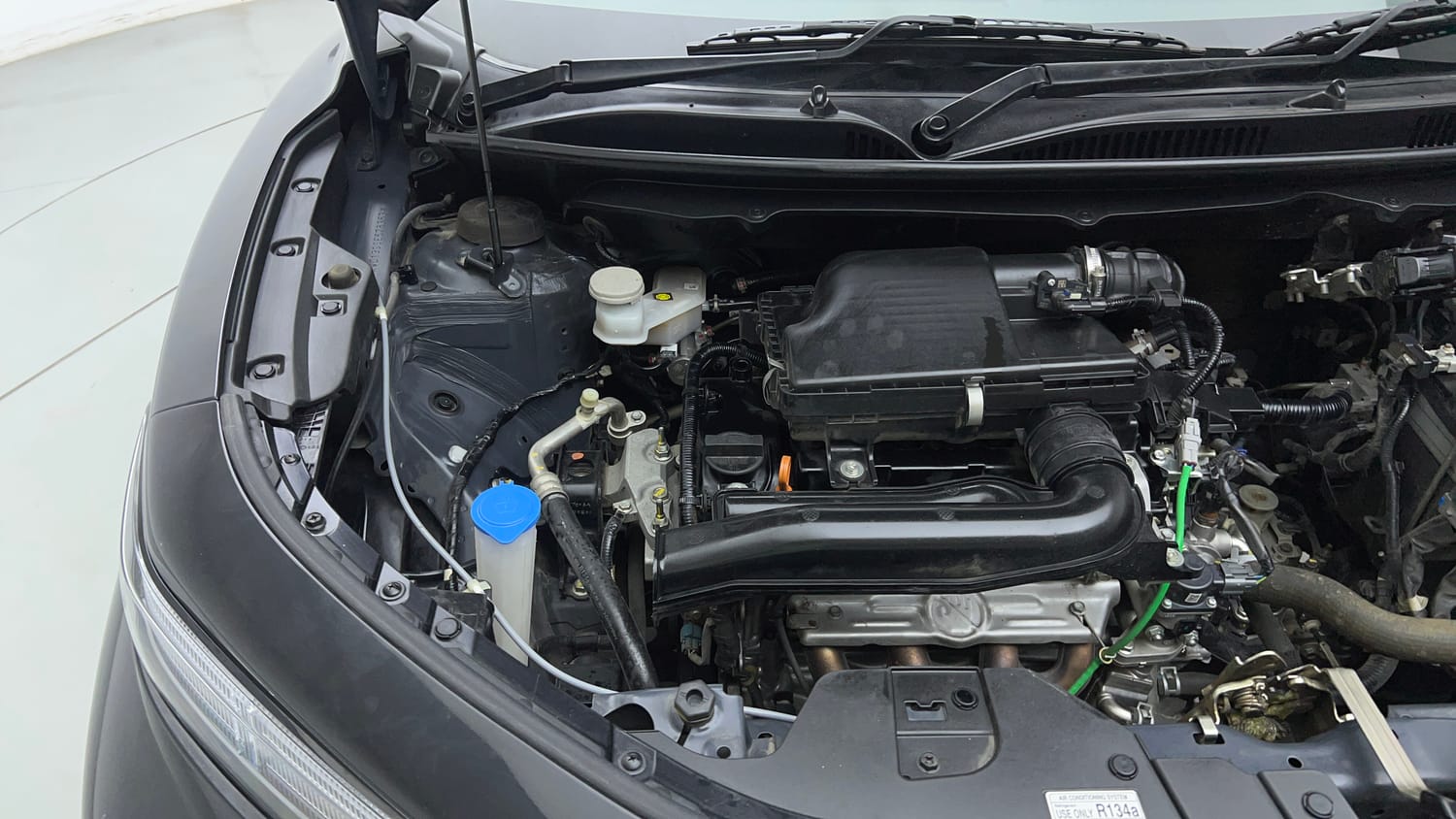 Used 2025 Maruti Suzuki Fronx Delta 1.2L MT Petrol Manual engine ENGINE RIGHT SIDE VIEW