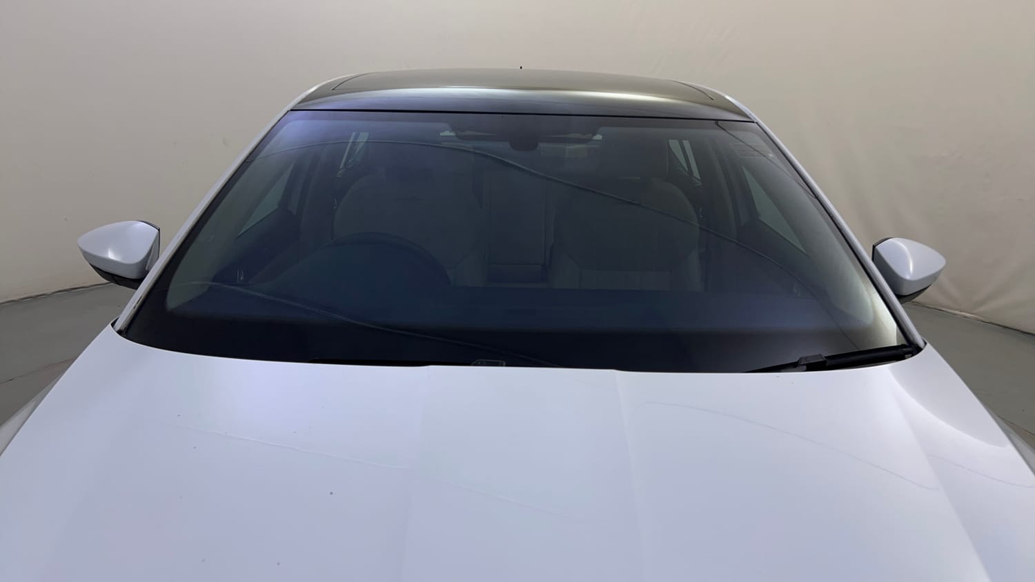 Used 2020 Skoda Superb L&K AT Petrol Automatic exterior FRONT WINDSHIELD VIEW