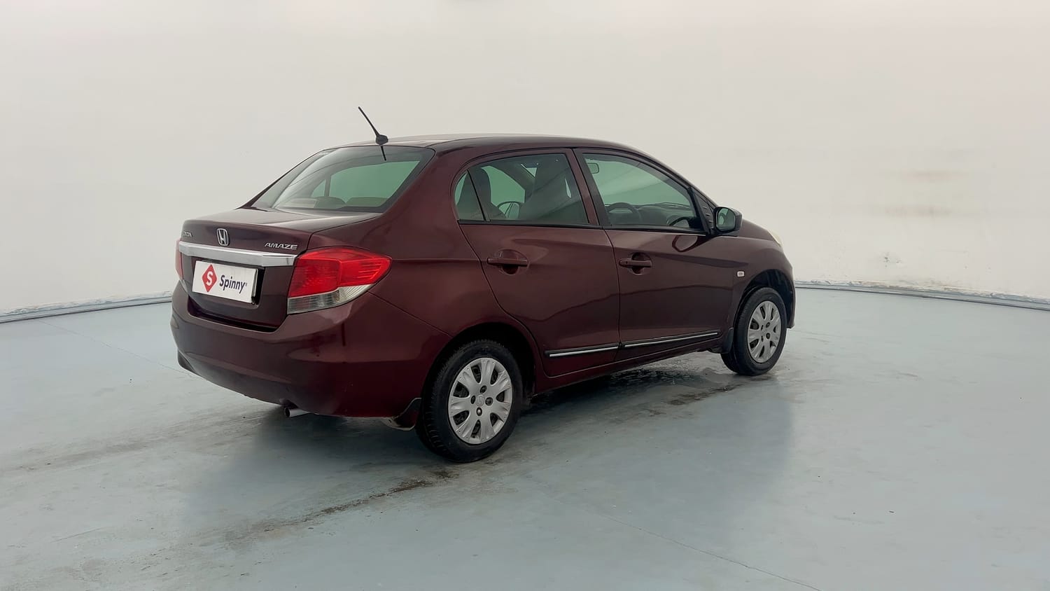 Used 2014 Honda Amaze 1.2 S i-VTEC Petrol Manual exterior RIGHT REAR CORNER VIEW