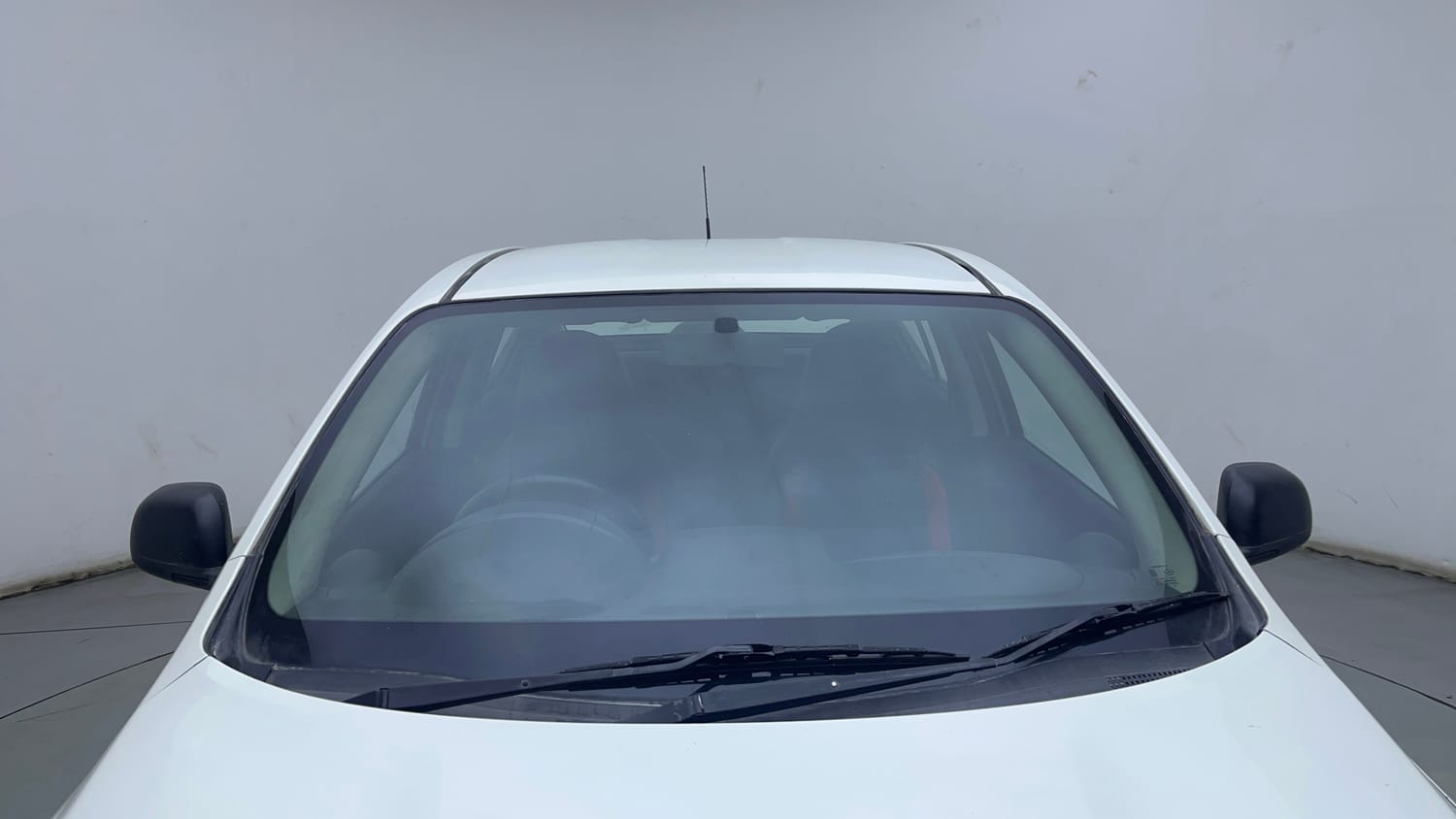 Used 2018 Nissan Sunny XE D Diesel Manual exterior FRONT WINDSHIELD VIEW