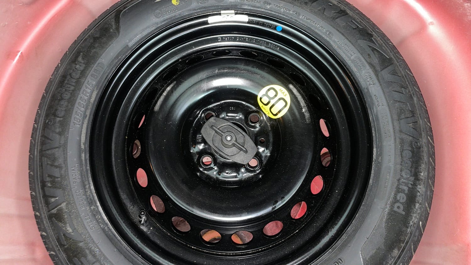 Used 2020 Maruti Suzuki Baleno Zeta Petrol Manual tyres SPARE TYRE VIEW