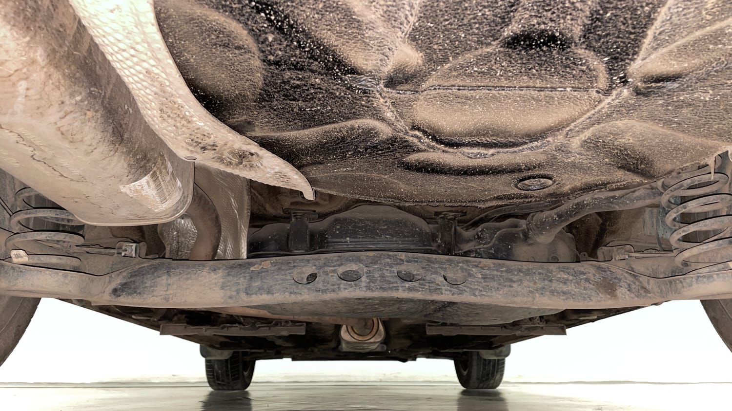 Used 2023 Skoda Slavia Style 1.5L TSI DSG Petrol Automatic extra REAR UNDERBODY VIEW (TAKEN FROM REAR)