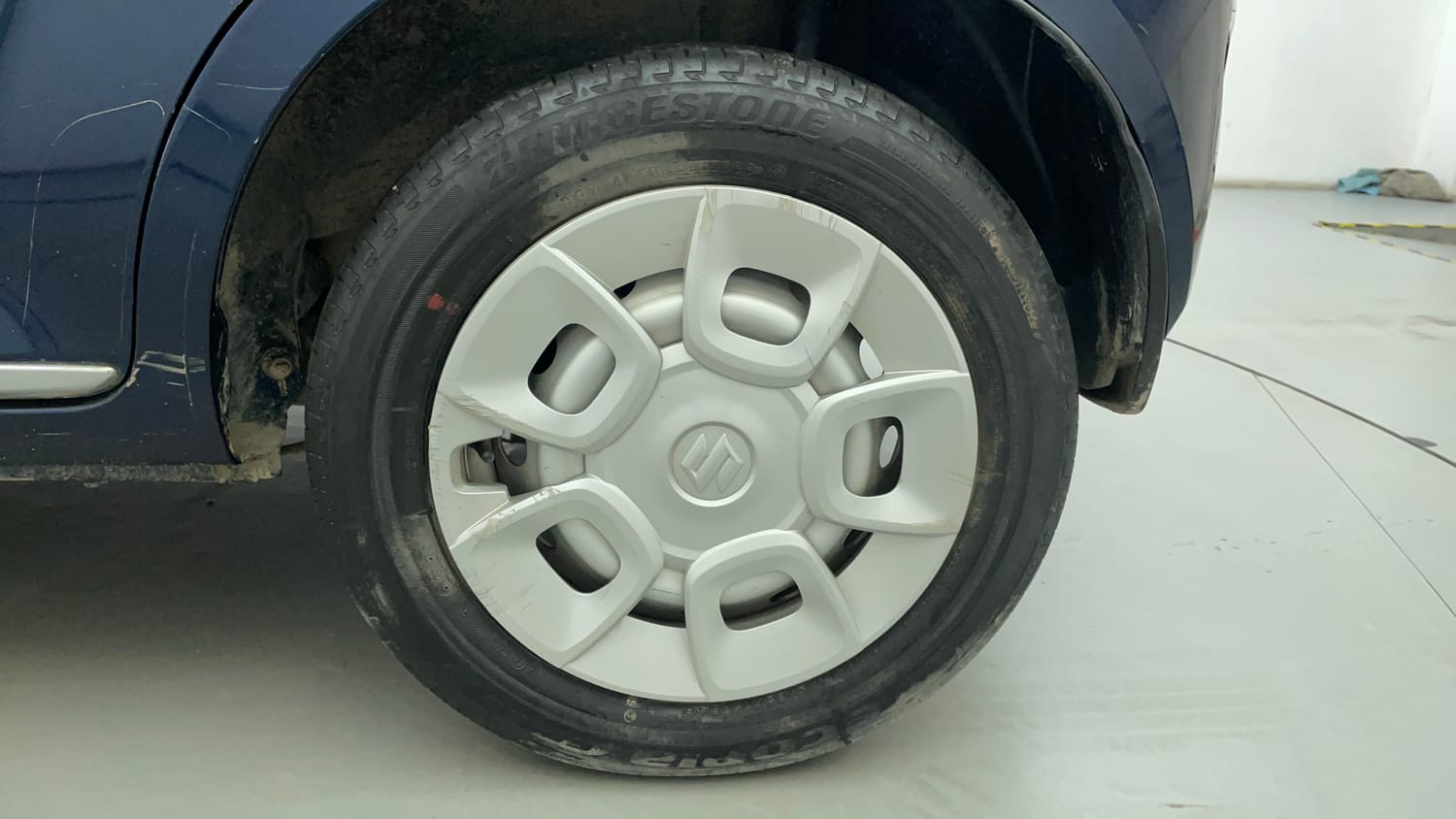 Used 2024 Maruti Suzuki Ignis Sigma 1.2 MT Petrol Manual tyres LEFT REAR TYRE RIM VIEW