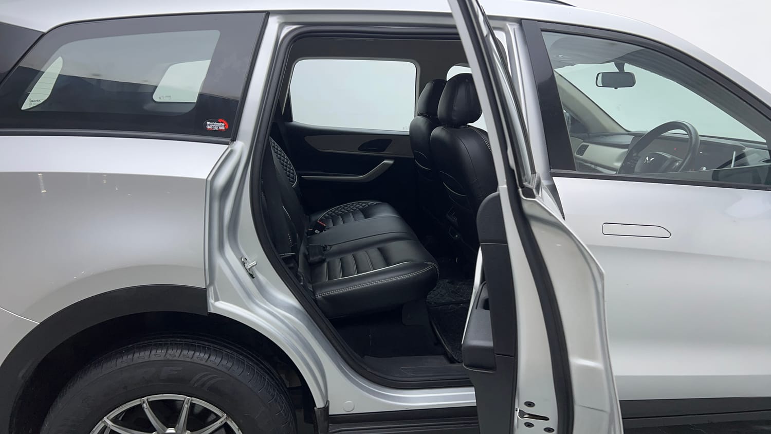 Used 2022 Mahindra XUV700 AX 3 Petrol AT 5 STR Petrol Automatic interior RIGHT SIDE REAR DOOR CABIN VIEW