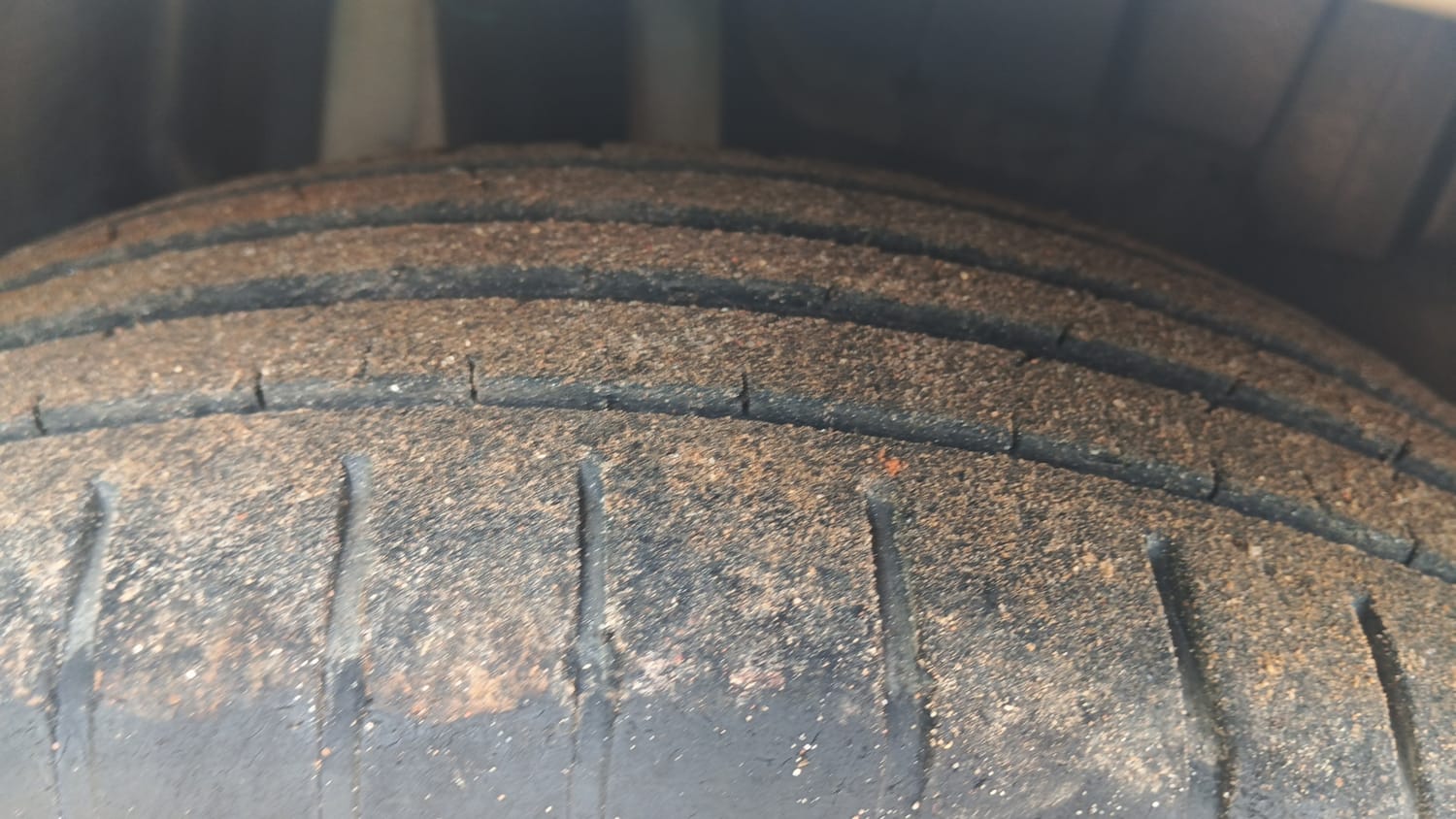 Used 2021 Maruti Suzuki Swift ZXi Plus Petrol Manual tyres RIGHT REAR TYRE TREAD VIEW