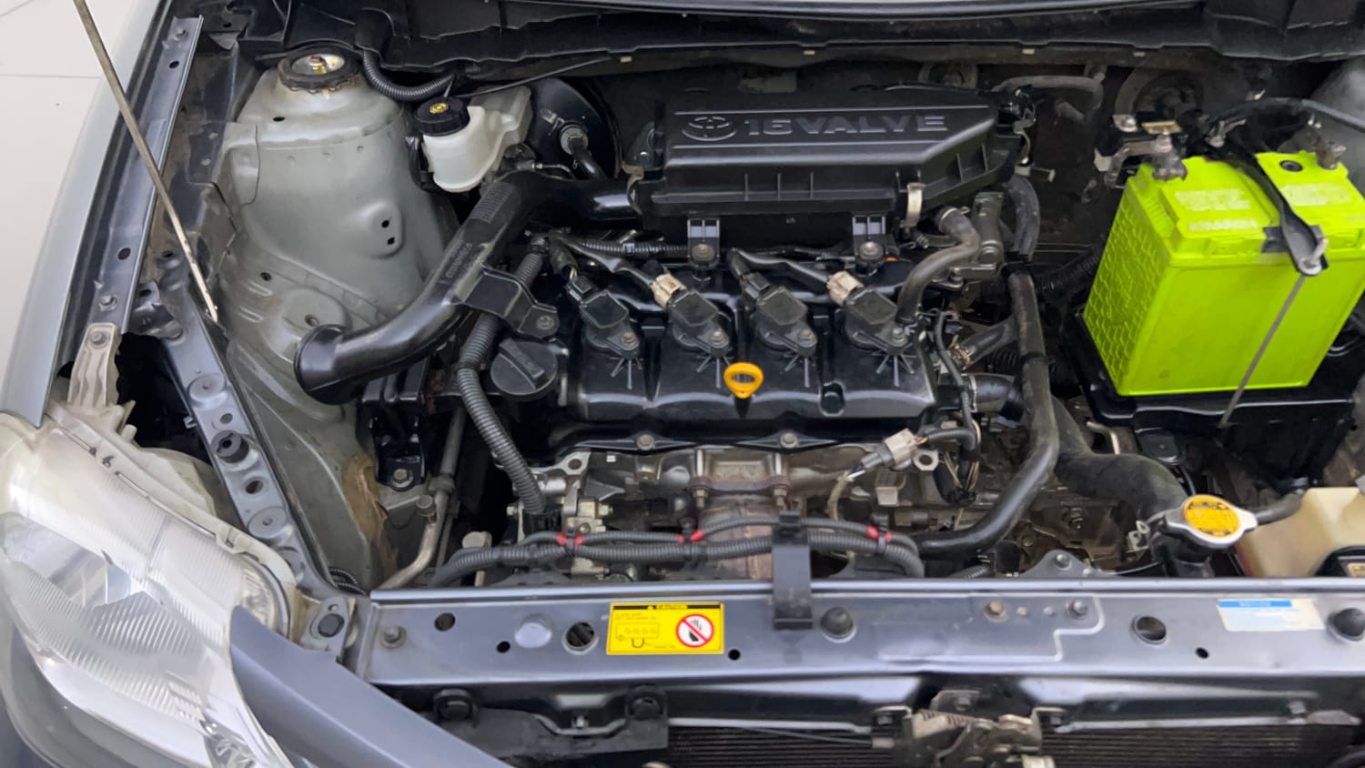 Used 2013 Toyota Etios G Petrol Manual engine ENGINE RIGHT SIDE VIEW