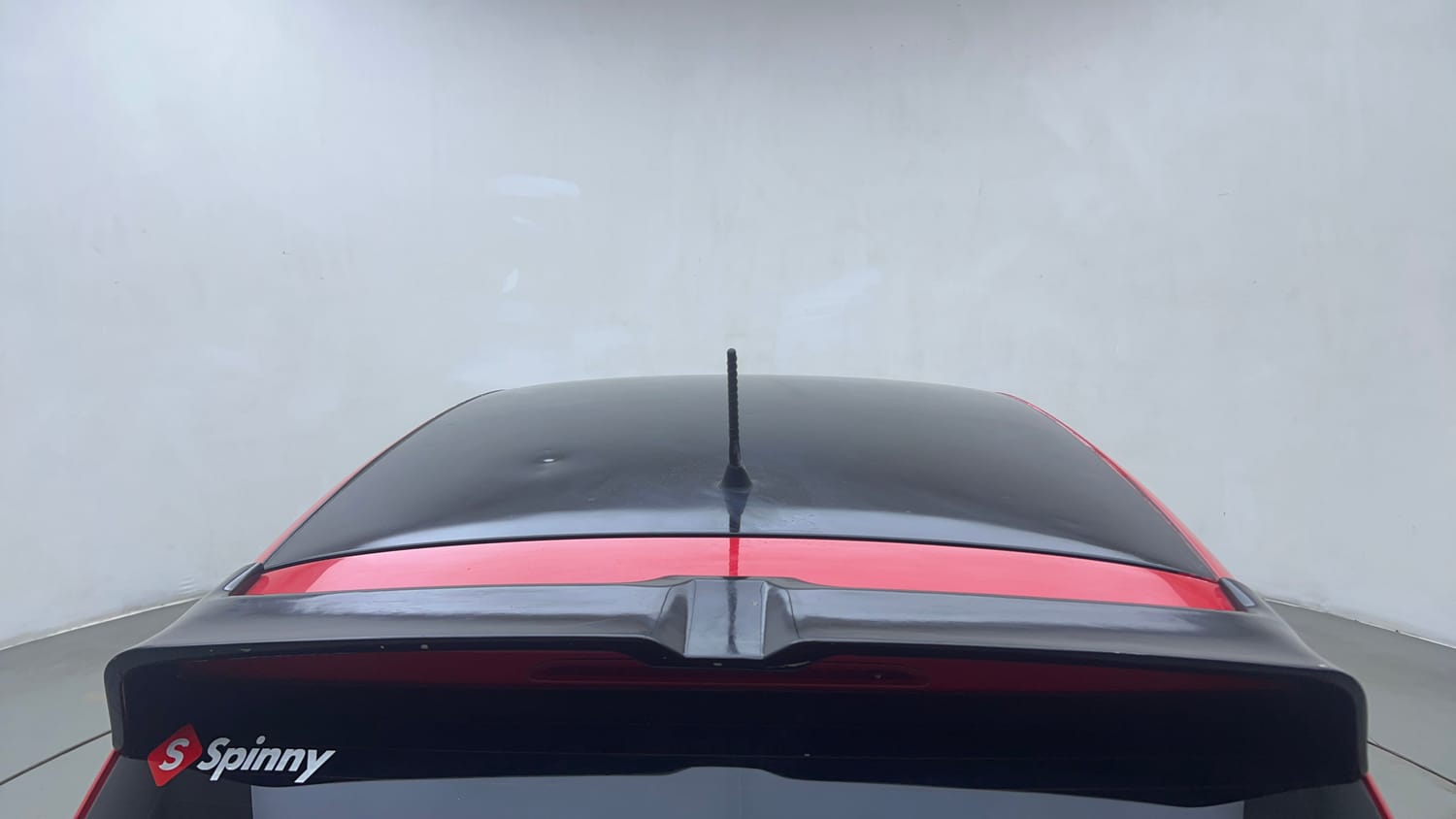 Used 2014 Volkswagen Polo Comfortline 1.2L (P) Petrol Manual exterior EXTERIOR ROOF VIEW