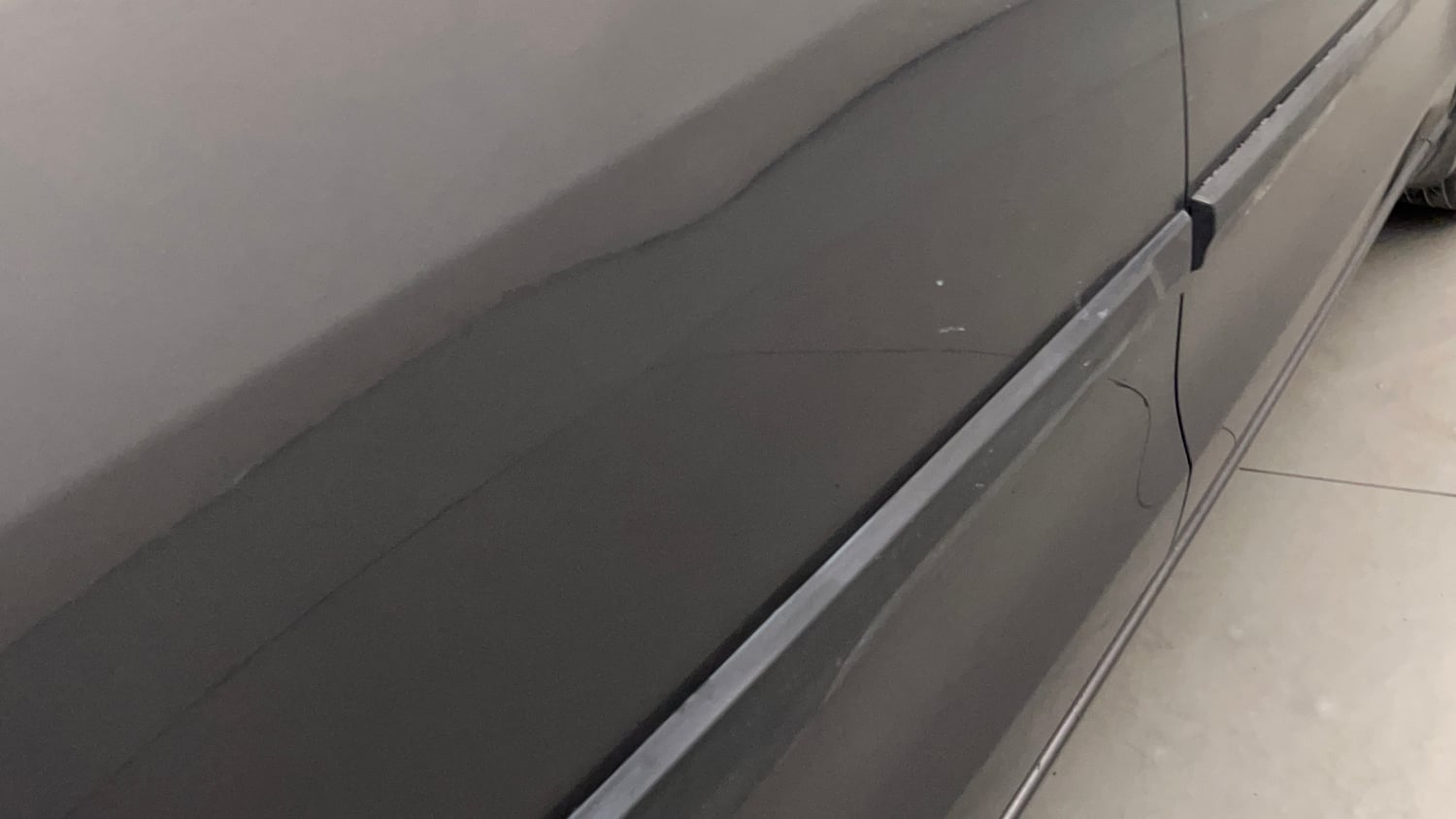 Used 2016 Maruti Suzuki Ertiga ZXI Petrol Manual dents MINOR DENT