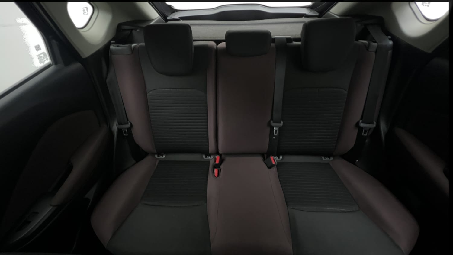 Used 2025 Maruti Suzuki Fronx Delta 1.2L MT Petrol Manual interior REAR SEAT CONDITION VIEW