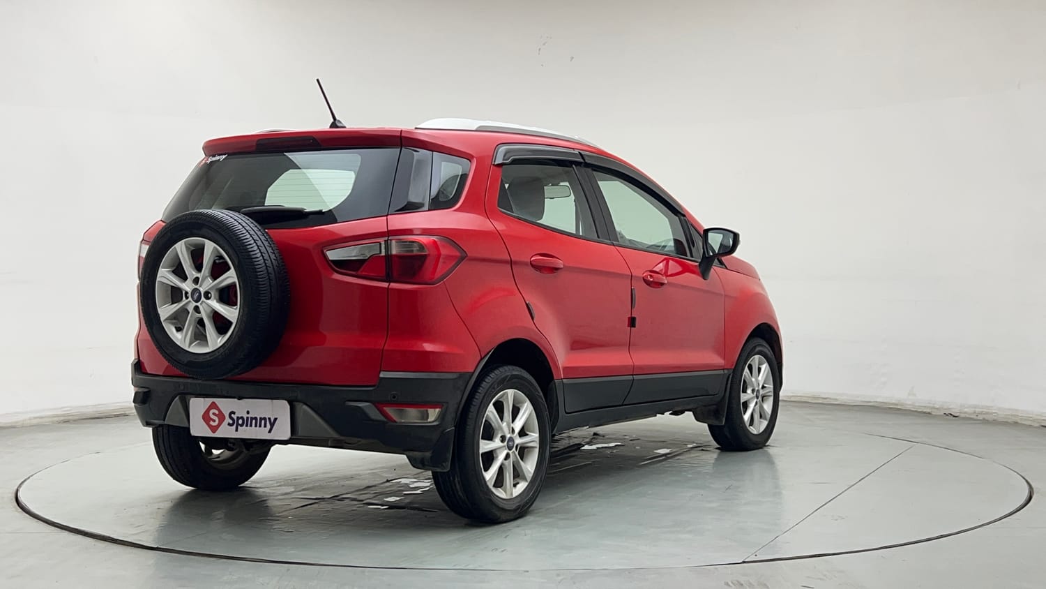 Used 2018 Ford EcoSport Titanium 1.5L TDCi Diesel Manual exterior RIGHT REAR CORNER VIEW
