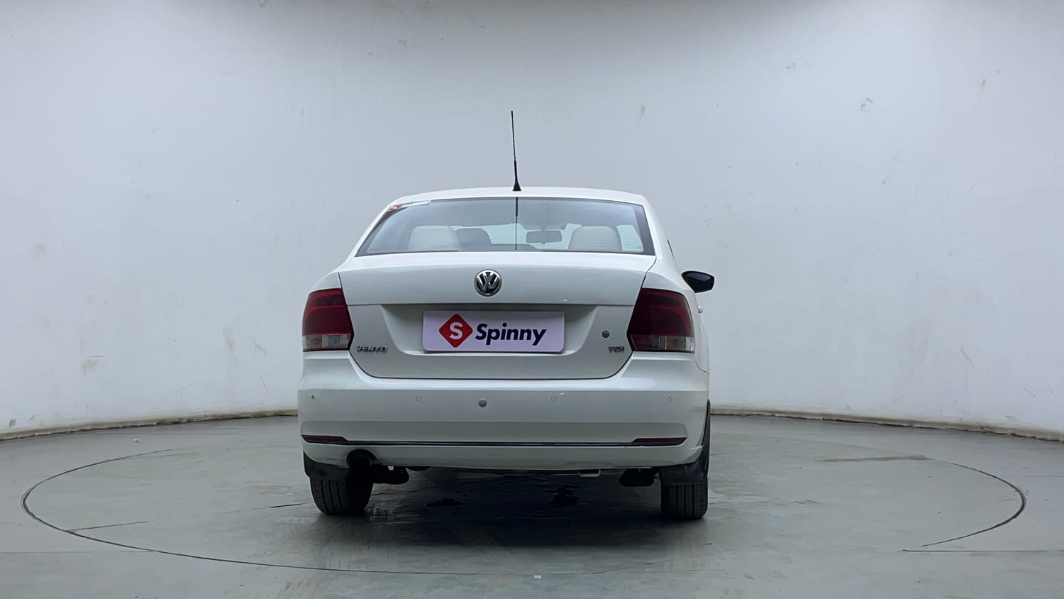 Used 2016 Volkswagen Vento Comfortline Diesel Diesel Manual exterior BACK VIEW