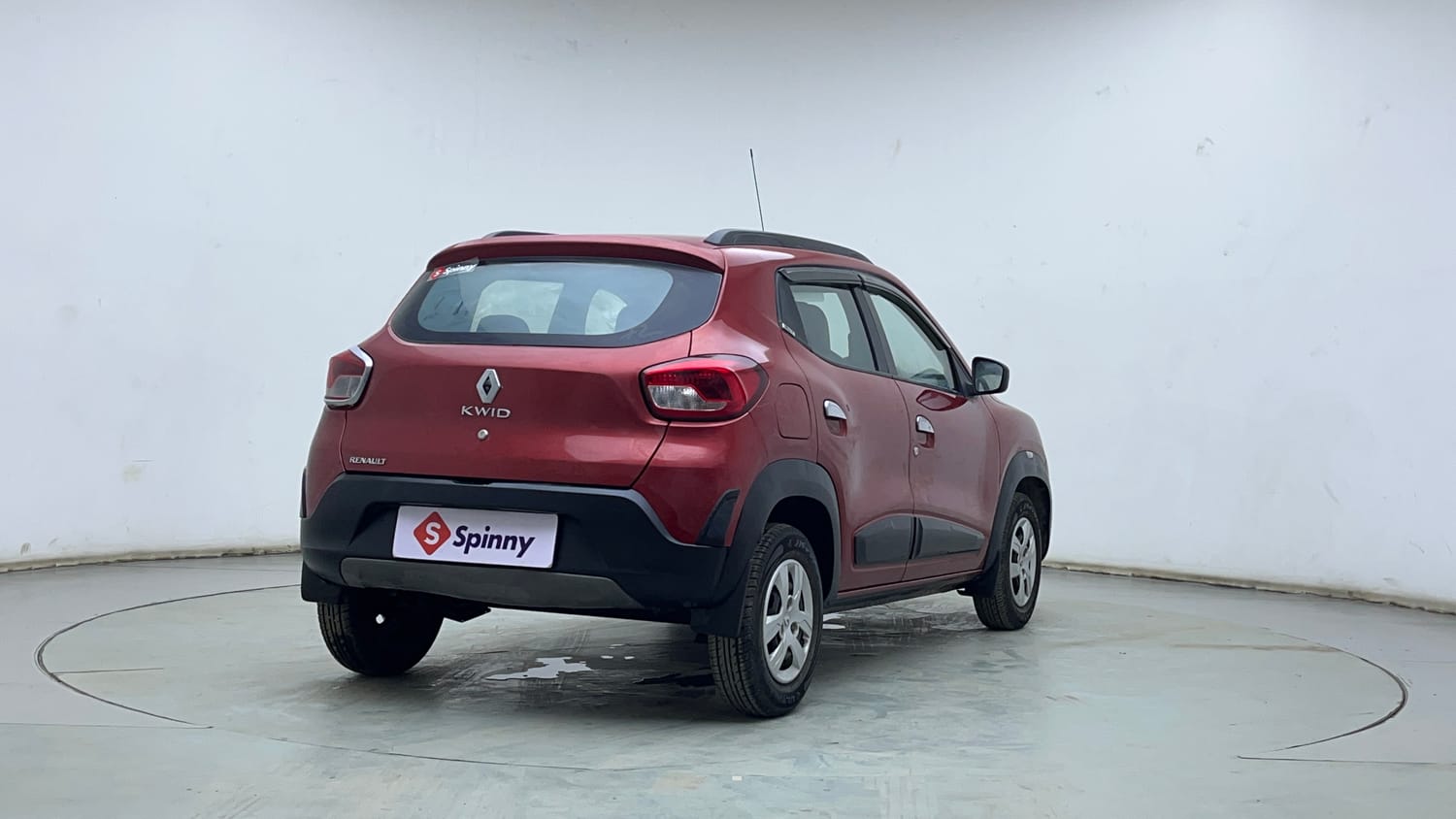 Used 2018 Renault Kwid RXT Petrol Manual exterior RIGHT REAR CORNER VIEW