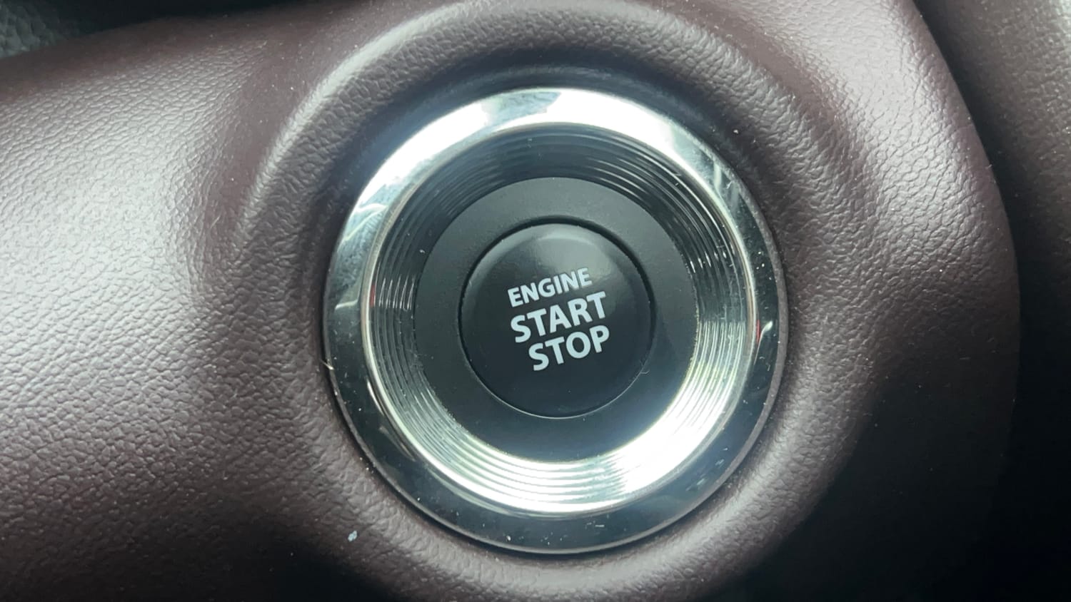 Used 2025 Maruti Suzuki Grand Vitara Delta CNG Cng Manual top_features Keyless start