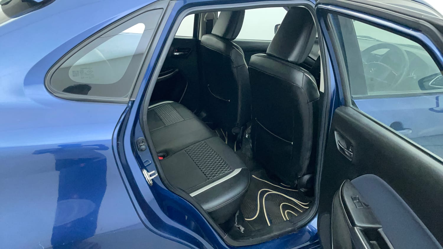 Used 2022 Maruti Suzuki Baleno Delta Petrol Manual interior RIGHT SIDE REAR DOOR CABIN VIEW