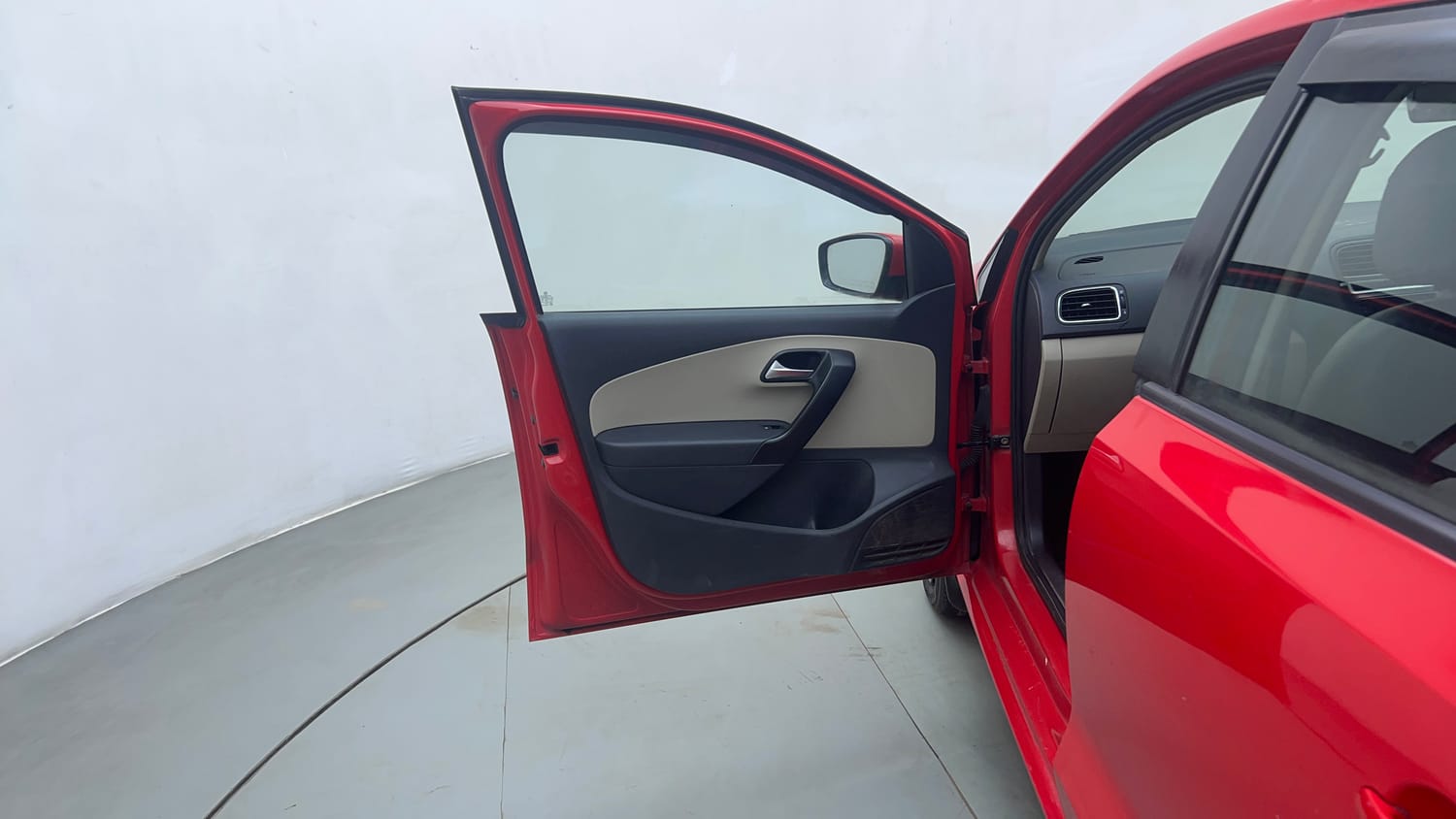Used 2014 Volkswagen Polo Comfortline 1.2L (P) Petrol Manual interior LEFT FRONT DOOR OPEN VIEW