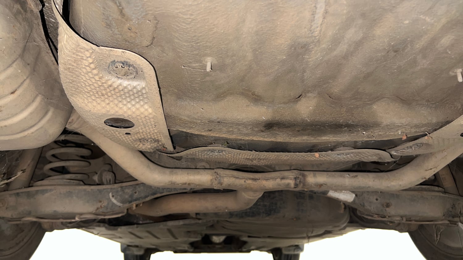 Used 2020 Skoda Superb L&K AT Petrol Automatic extra REAR UNDERBODY VIEW (TAKEN FROM REAR)