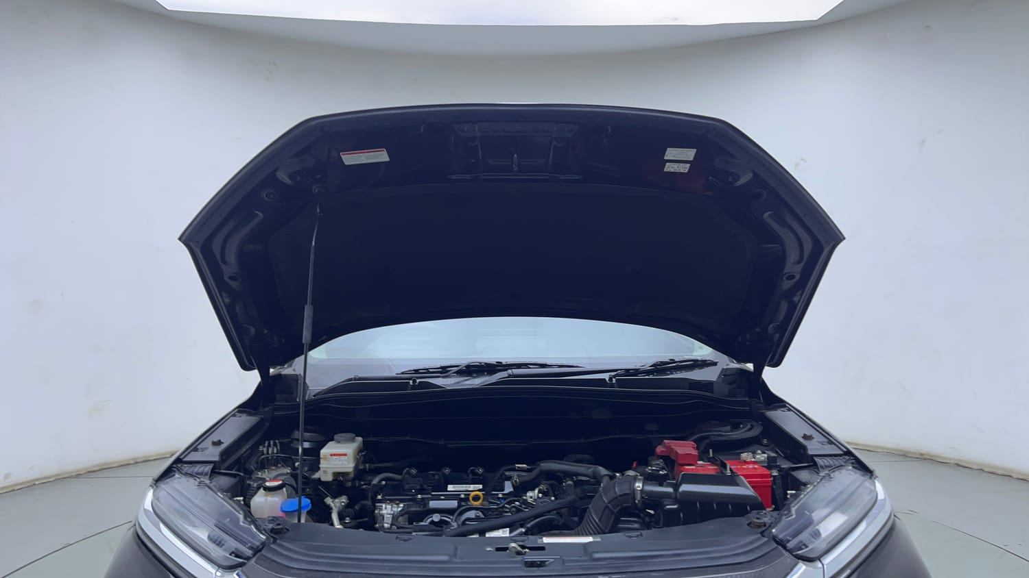 Used 2023 Toyota Urban Cruiser Hyryder V Hybrid Hybrid Automatic engine ENGINE & BONNET OPEN FRONT VIEW