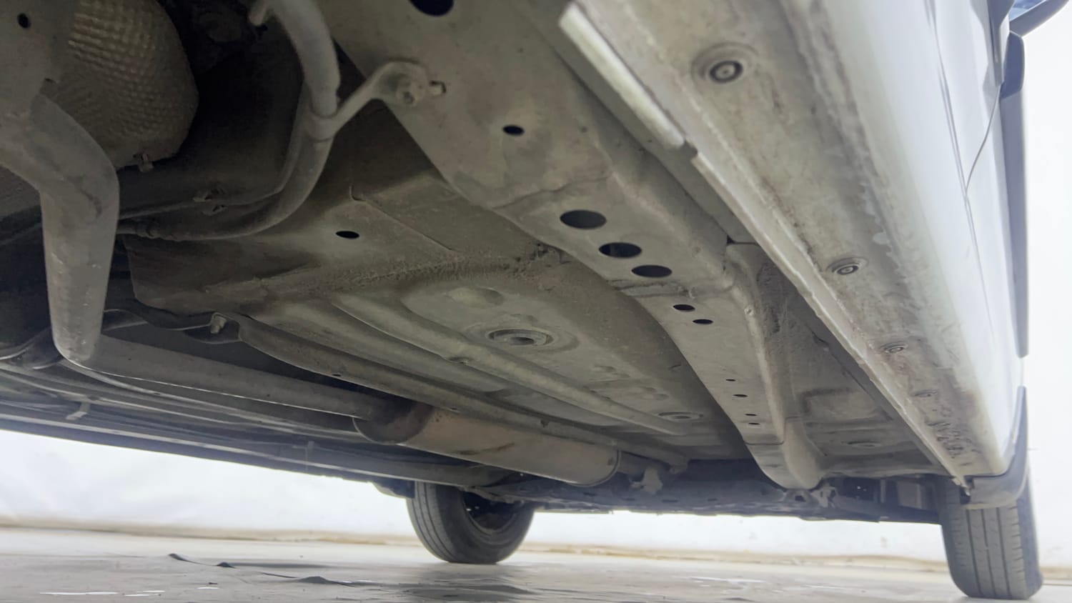 Used 2023 Maruti Suzuki Celerio VXi Petrol Manual extra REAR RIGHT UNDERBODY VIEW