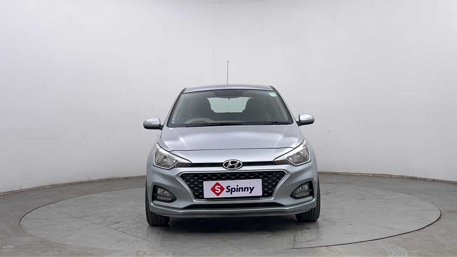 Used 2020 Hyundai Elite i20 Sportz Plus 1.2 Petrol Manual exterior FRONT VIEW