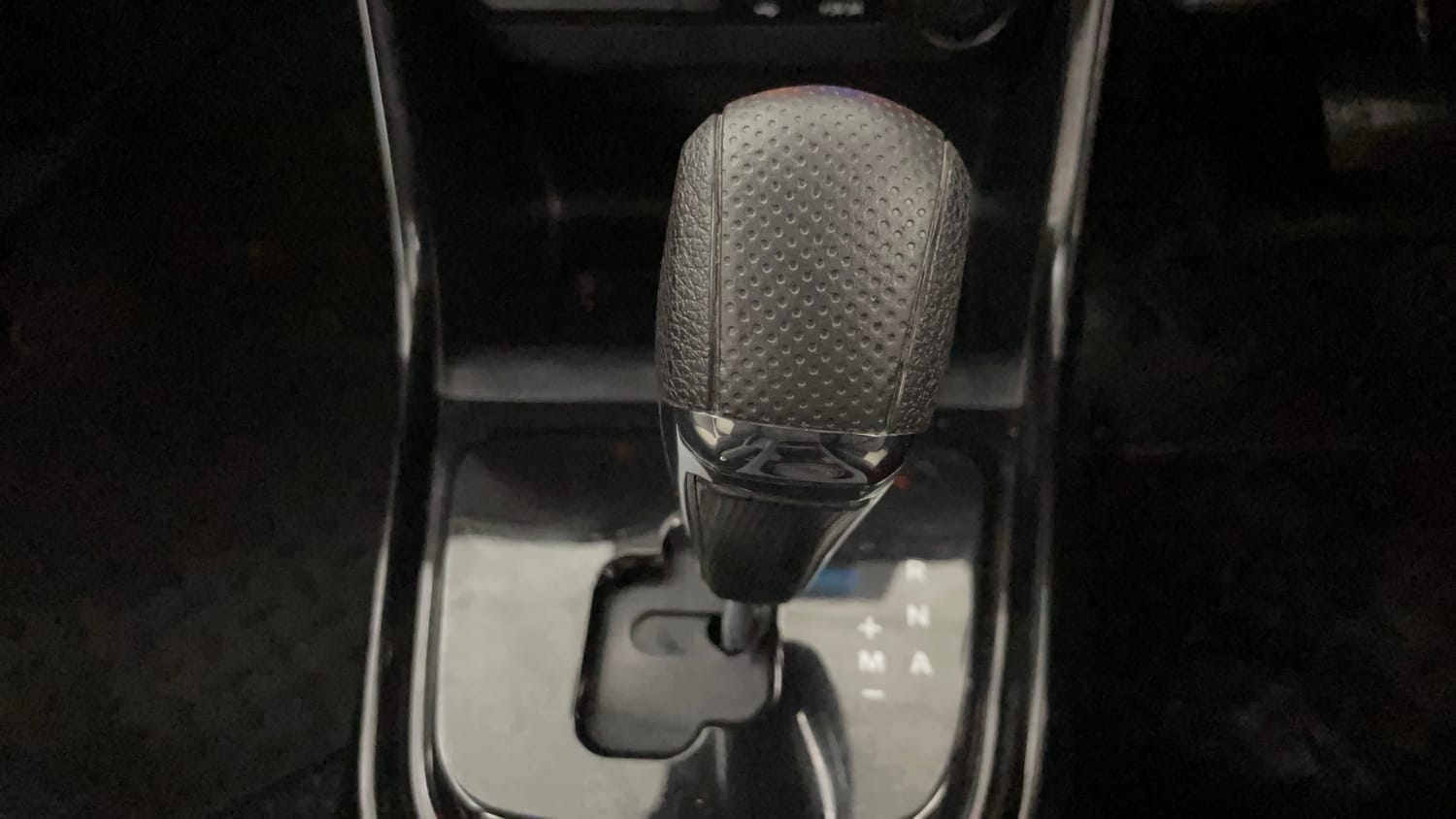 Used 2025 Tata Punch Adventure Sunroof AMT Petrol Automatic interior GEAR  KNOB VIEW