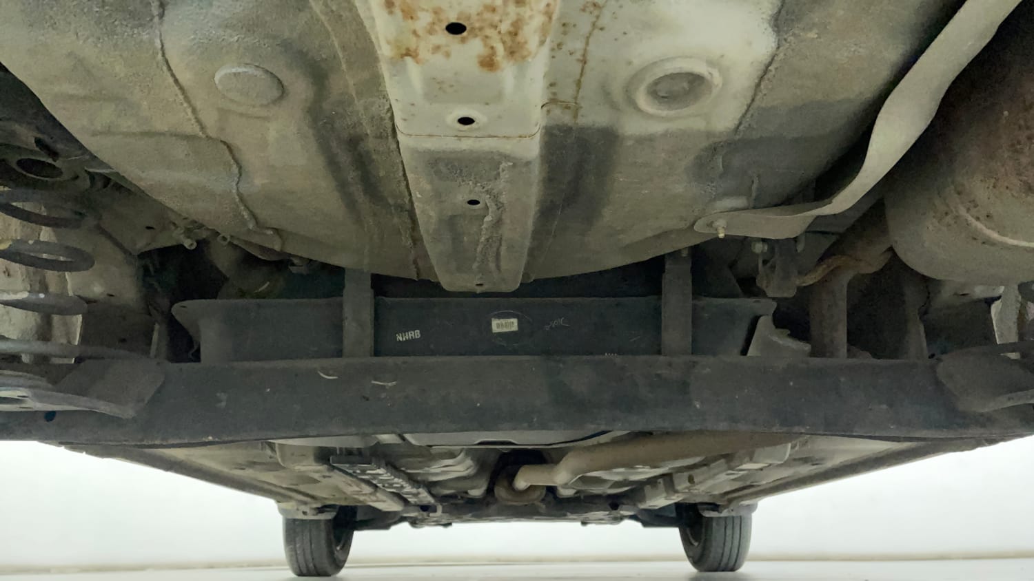 Used 2018 Hyundai Grand i10 Magna 1.2 Kappa VTVT Petrol Manual extra REAR UNDERBODY VIEW (TAKEN FROM REAR)