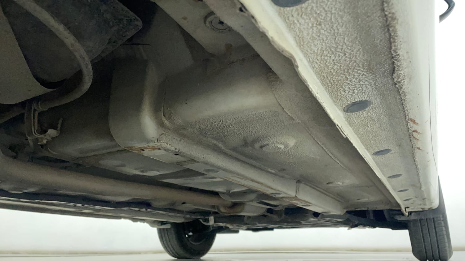 Used 2018 Hyundai Grand i10 Magna 1.2 Kappa VTVT Petrol Manual extra REAR RIGHT UNDERBODY VIEW