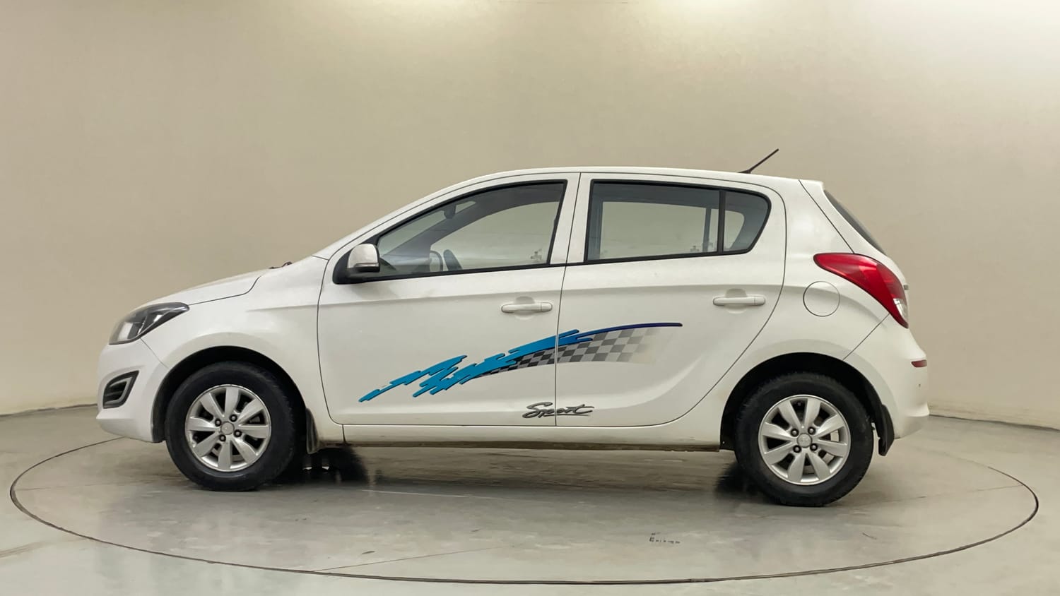 Used 2012 Hyundai i20 Sportz 1.2 Petrol Manual exterior LEFT SIDE VIEW