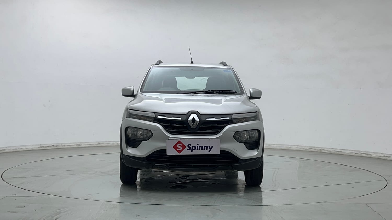 Used 2021 Renault Kwid RXT 1.0 (O) Petrol Manual exterior FRONT VIEW