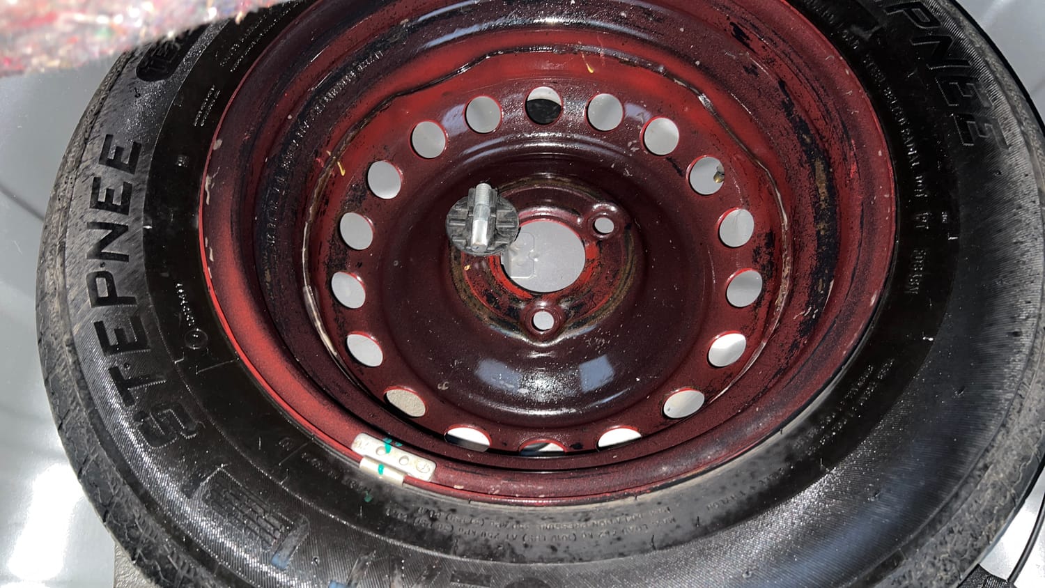 Used 2021 Renault Kwid RXT 1.0 (O) Petrol Manual tyres SPARE TYRE VIEW