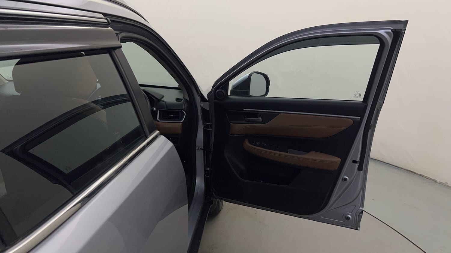 Used 2024 Honda Elevate ZX CVT Petrol Automatic interior RIGHT FRONT DOOR OPEN VIEW