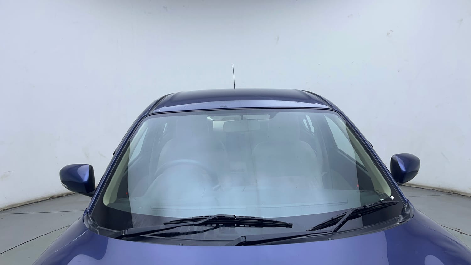 Used 2018 Maruti Suzuki Dzire ZXi Plus AMT Petrol Automatic exterior FRONT WINDSHIELD VIEW
