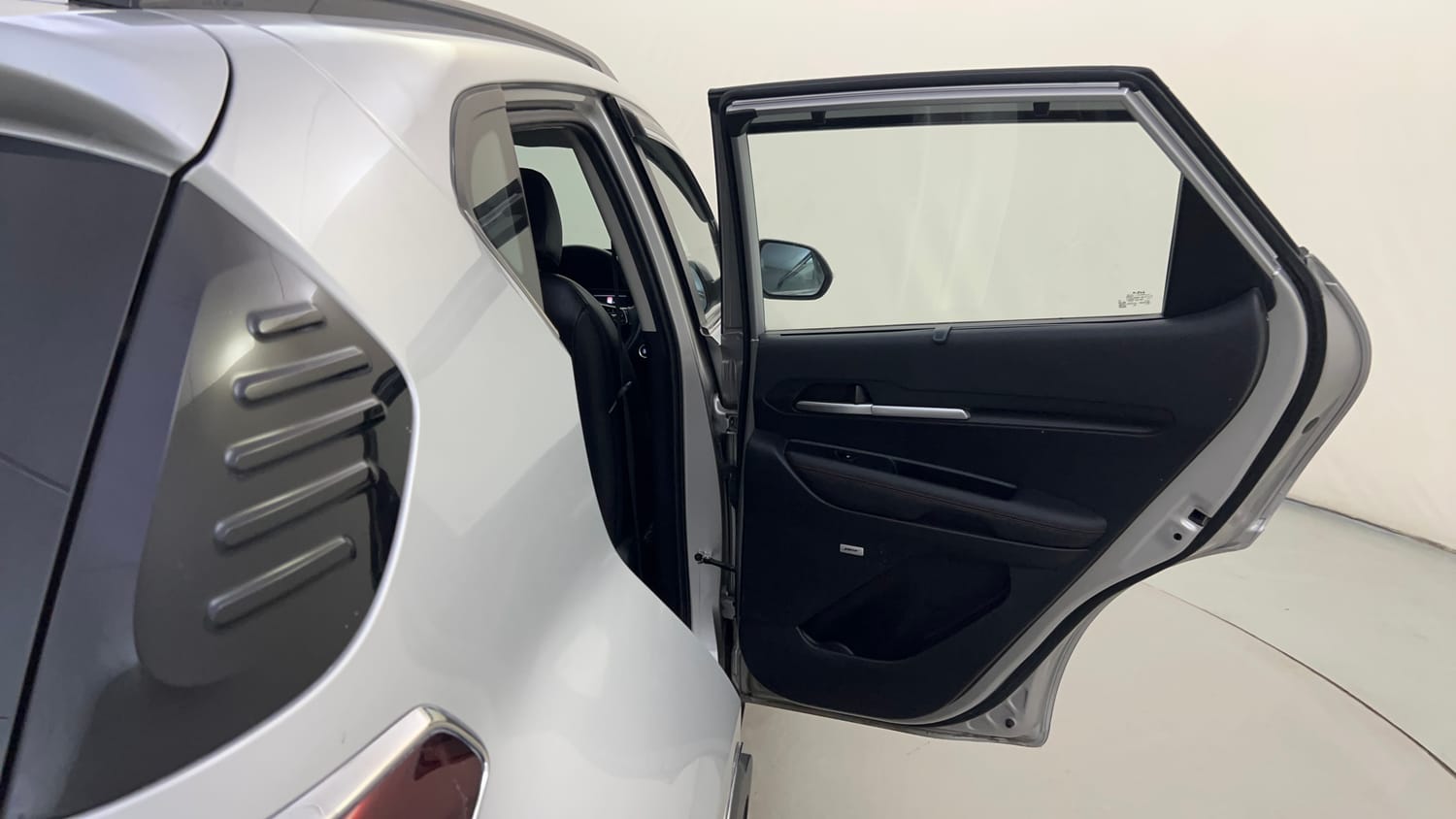 Used 2022 Kia Sonet GTX Plus 1.5 AT Diesel Automatic interior RIGHT REAR DOOR OPEN VIEW