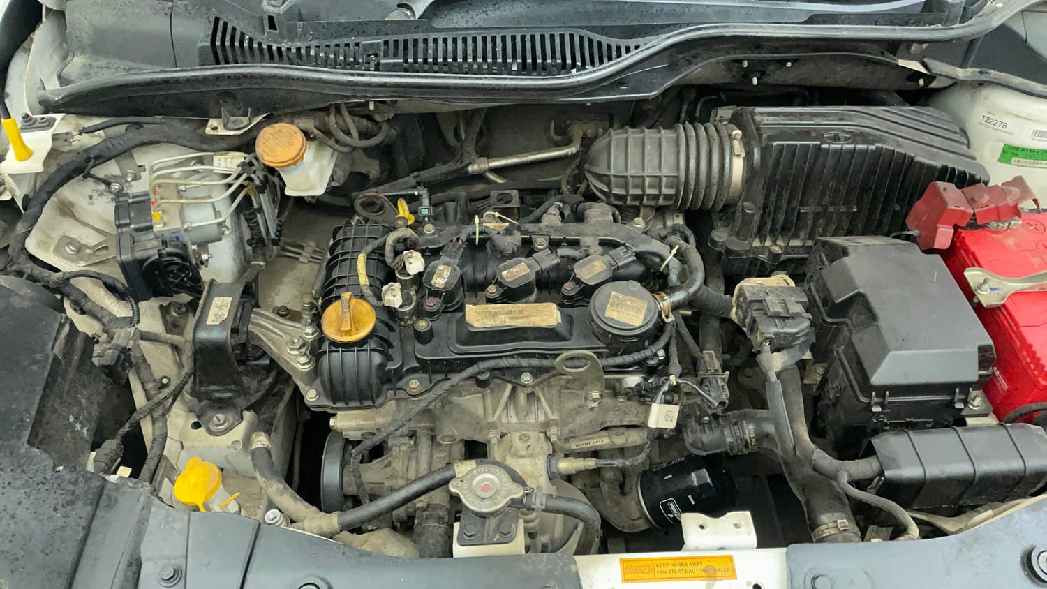 Used 2022 Tata Altroz XT Petrol Petrol Manual engine ENGINE RIGHT SIDE VIEW